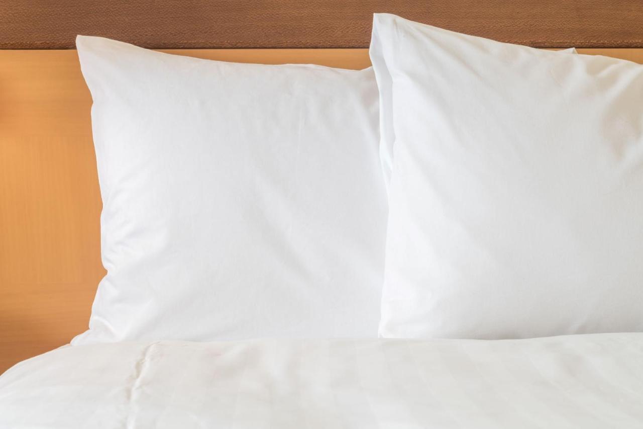 Holiday Inn Express Hotel & Suites Manteca By Ihg Esterno foto
