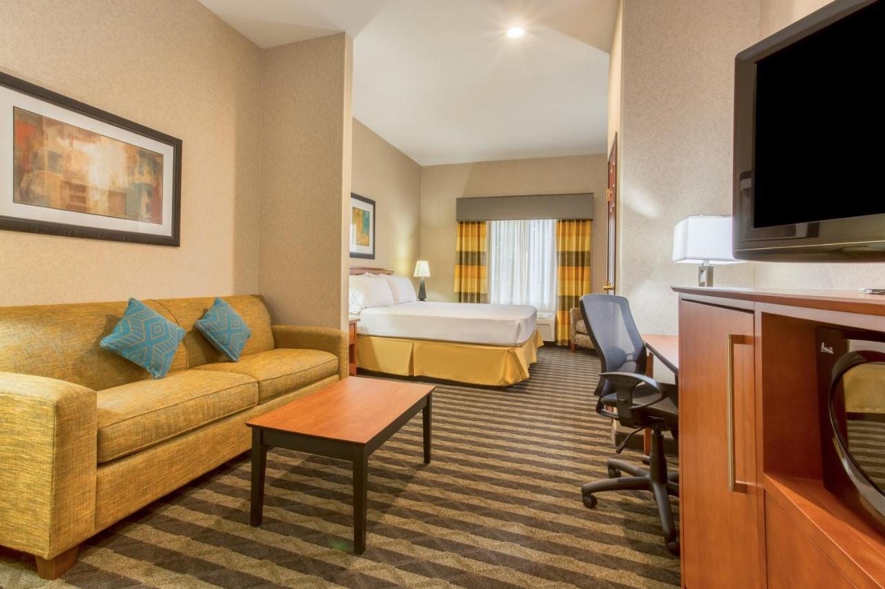 Holiday Inn Express Hotel & Suites Manteca By Ihg Esterno foto